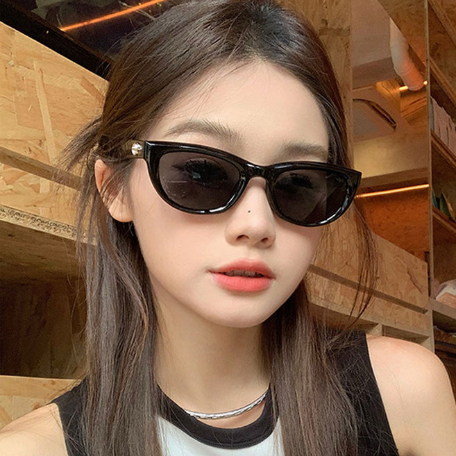 루시비아 여자 캣아이 편광선글라스 자외선차단