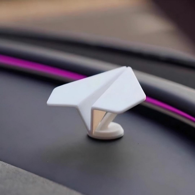 차량용 종이비행기 장식 귀여운 피규어 DIY 대시보드 흔들림 감성 인테리어 소품, 1개, 화이트