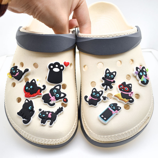 고급스러운 시크릿 블랙캣 신발 꾸미기 파츠