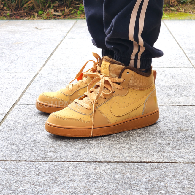 나이키 주니어 초등학생 겨울 털 운동화 코트 버로우 미드 여성 부츠 운동화