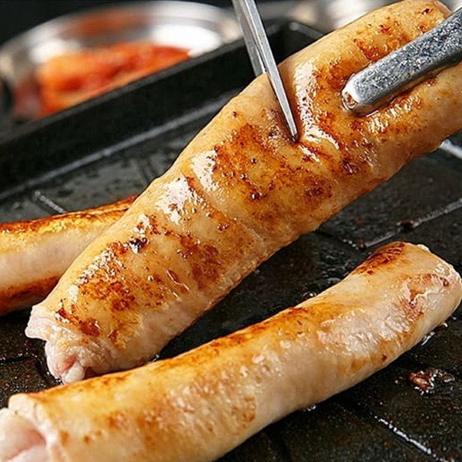 냉동 돼지 생막창 150g 숙성 막창구이 소포장 1인분 야식 술안주 캠핑 잡내없는, 4개