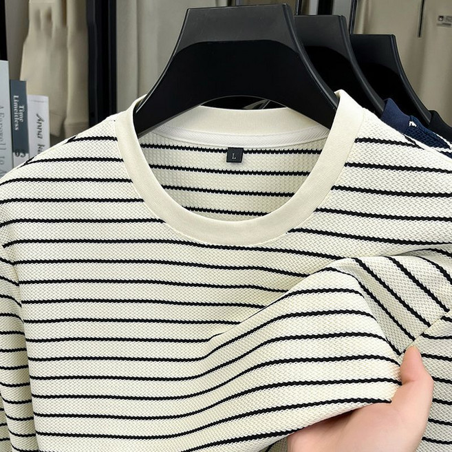 남성 스트라이프 긴팔 티셔츠 봄가을 캐주얼 라운드넥 풀오버 긴팔티 패션 맨투맨 상의 WMY