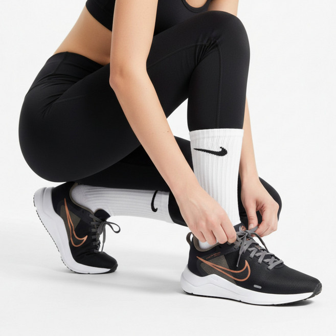 나이키 다운시프터12 여성 런닝화 운동화 가벼운 통기성좋은 데일리 러닝화 헬스화