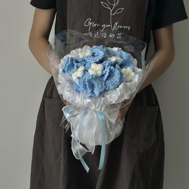 38婦女節 康乃馨玫瑰 手捧花, MXHX - 6朵雪梨紙藍色康乃馨 含禮袋燈串, 1個