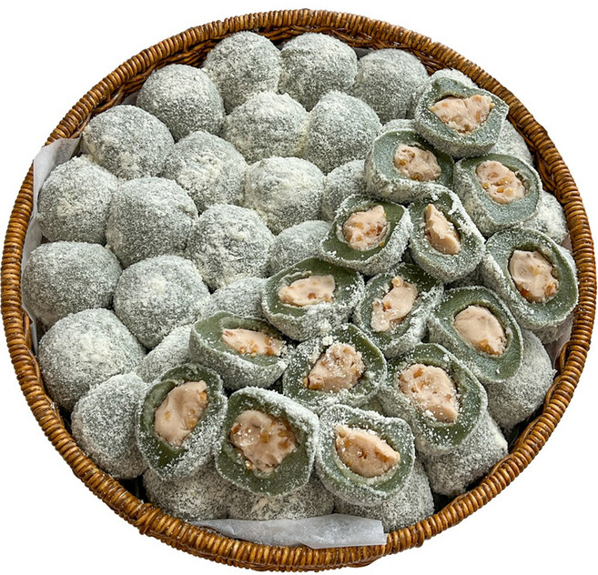 정성가득! 한입가득! 쫀득한 쑥두텁떡, 1개, 1.8kg, 1박스