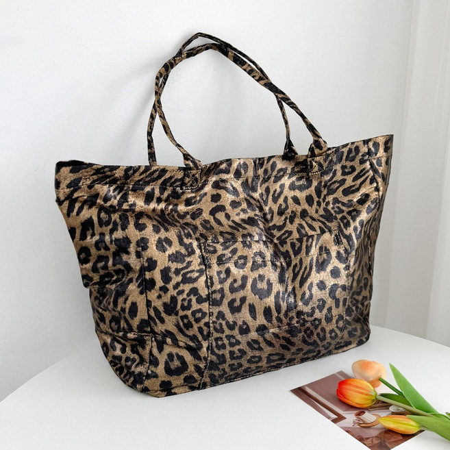 에브리테일 골드 레오파드 에코백 호피 보부상 빅사이즈 가방