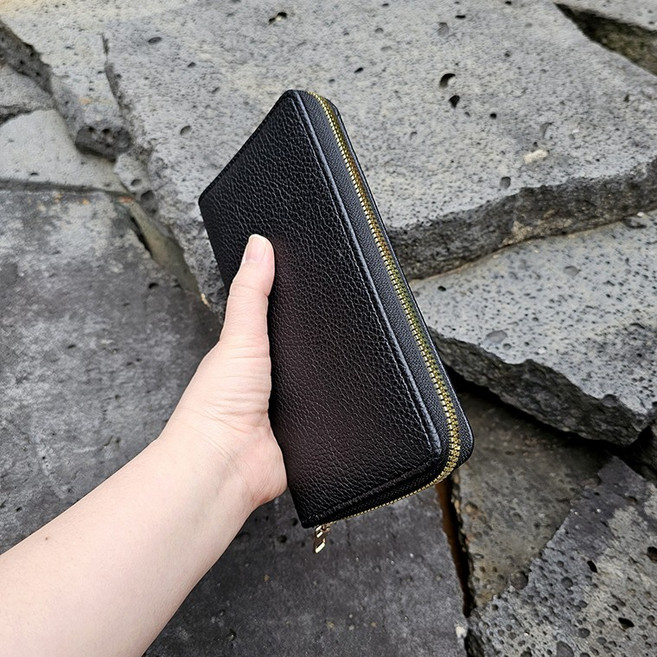 이즈벨 블랙 장지갑 지퍼 클러치