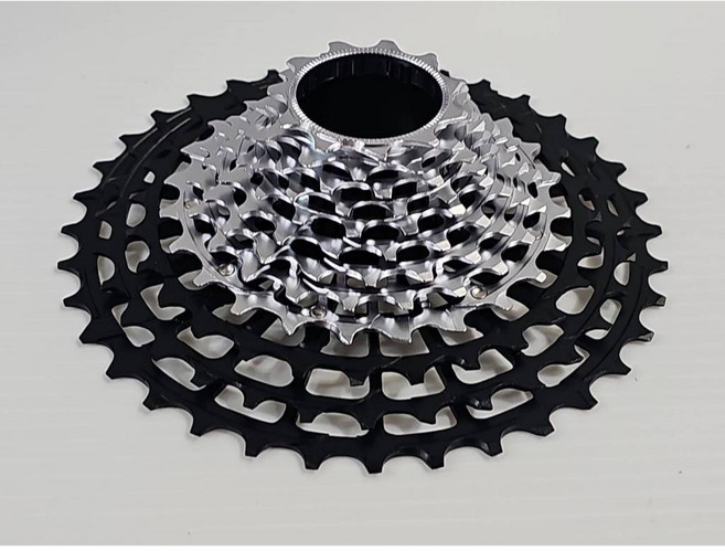 日暉 SUNSHINE 輕量化飛輪 Shimano HG 12S飛輪 11-36T 銀黑 日暉輕化祼空版飛輪 160g, Shimano 12S祼空銀黑11-36