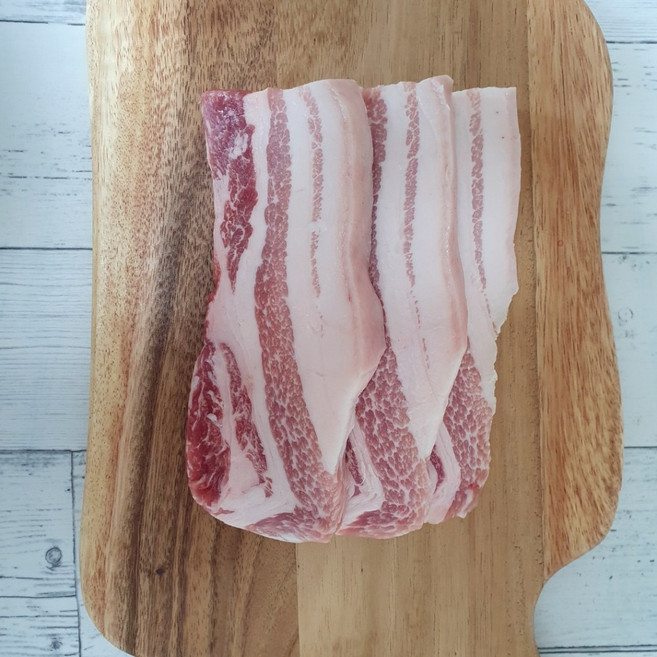 청담농수산 국내산 문경 약돌돼지 삼겹살, 1개, 1kg