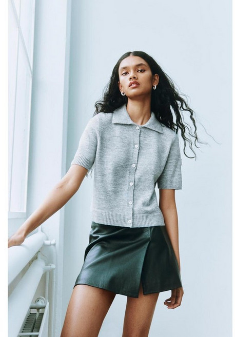 국내백화점 H&M 가디건 브랜드관 파인니트 그레이 멜란지 1292753001 커플 사무실 (BK파우치 증정)