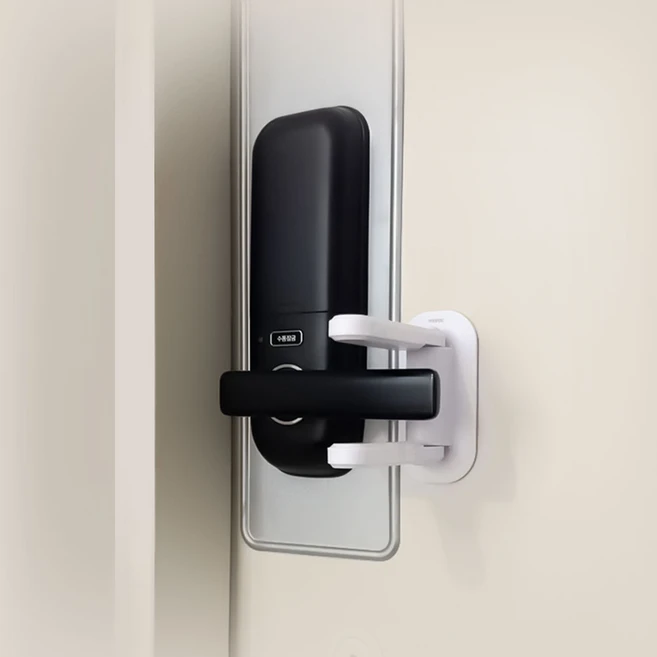 모락 현관문 안전고리 이중장금 문손잡이 안전잠금장치 화이트, 1개 - 쿠팡