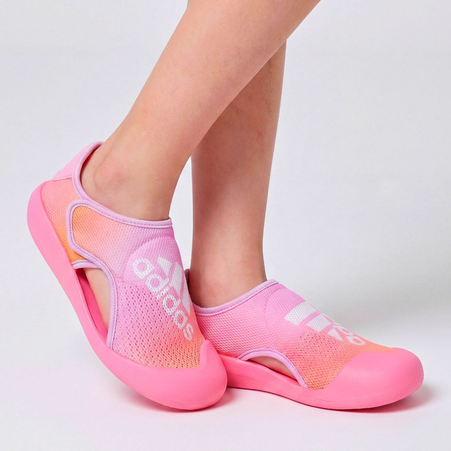 아디다스 키즈 샌들 핑크 발편한 벨크로 물놀이샌들 유치원 초등 슬라이드 아동 아쿠아슈즈 여름 슬리퍼 알타벤처