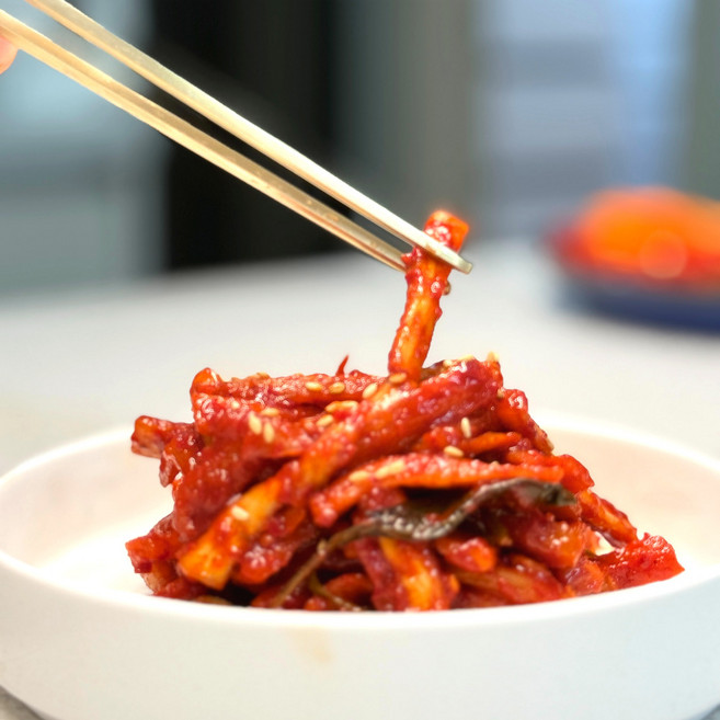 천애푸드 무말랭이 밥도둑 양념반찬, 300g