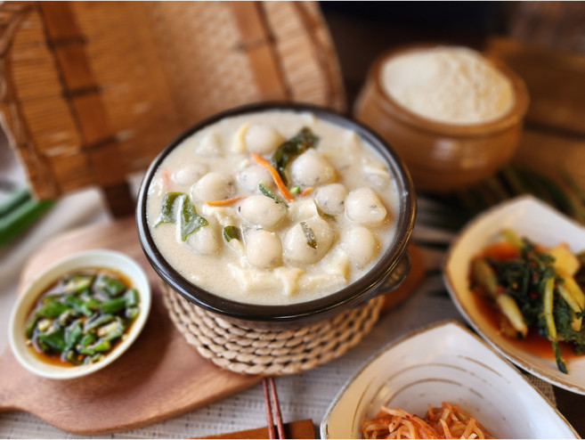 [남양주맛집]삼청골명가THE수제비 들깨감자옹심이 2인분 야채없음 고추간장추가, 1세트, 1.8kg