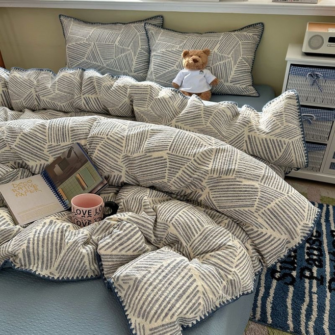 부드러운 사계절 고밀도 침구세트 먼지없는 극세사 이불커버+침대시트+베개커버 세트 (S/D/Q)