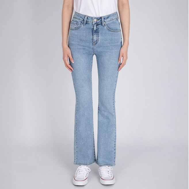 게스 여성 청바지 베이직 슬림 부츠컷 YN1D0052 L