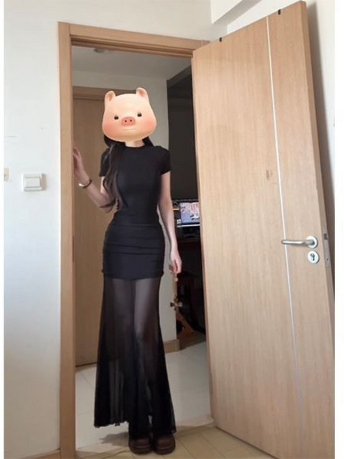 黑色網紗拼接連衣裙女裝夏季新款設計感小衆辣妹氣質修身包臀長裙