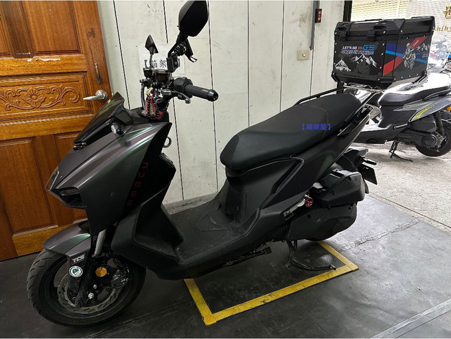 MMBCU 曼巴 後架 蛇牌 鋁箱 43L 黑色