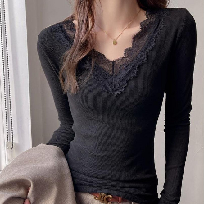 Couchsurfing 여성 슬림핏 레이스 브이넥 긴소매 티셔츠