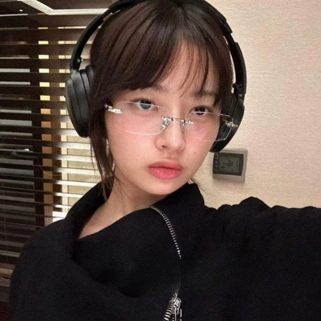 노아벨 메탈 무테 빈티지 안경