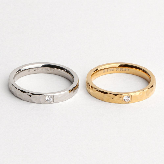 VARAM 엠보 큐빅 반지 써지컬 316L 스틸