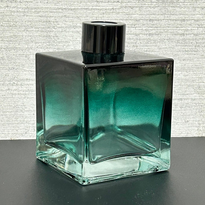 VITO zakka 250ml方形擴香瓶 香薰瓶 擴香玻璃空瓶 造型香薰瓶, 綠色漸層,玫瑰金, 1個