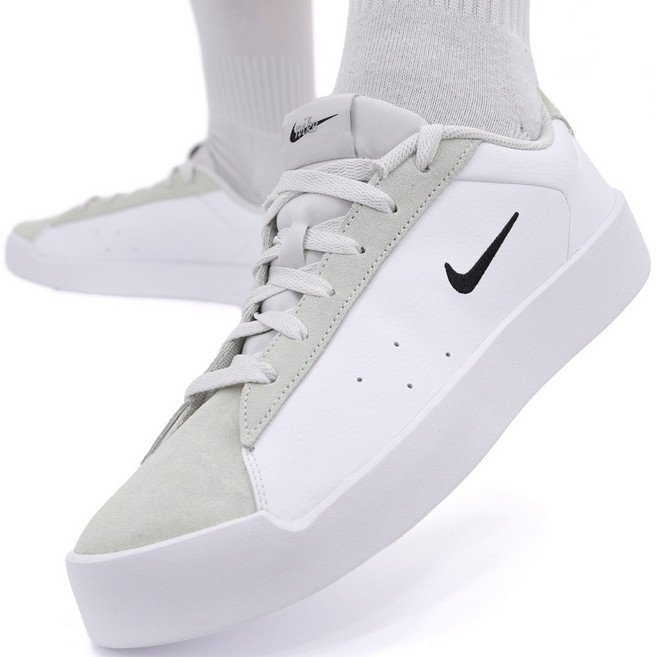 나이키 남성 천연가죽 스니커즈 스웨이드 운동화 발편한 쿠셔닝 로우탑 굽 낮은 레트로 단화 데일리 패션 신발