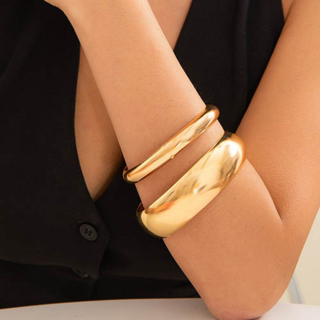 여성 파티 행사 공연 볼륨 골드 뱅글 패션 팔찌 2종 세트 A2433