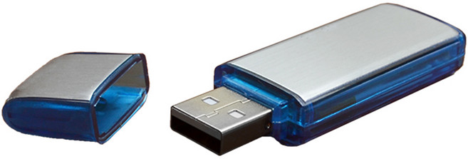 勝利者 8G USB 隨身碟錄音筆，隱藏式熄燈錄音設計，適用於會議與課堂記錄