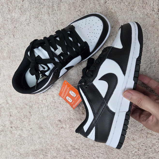 나이키 덩크 로우 범고래 레트로 검흰 블랙 (하파타 신발끈 포함)