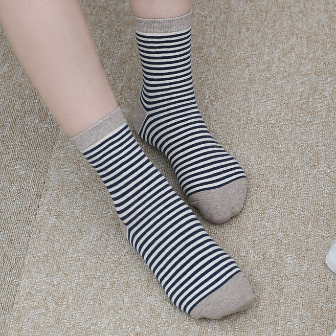 발장난양말 여성 컬렉션 중목 양말 8켤레 다크한 매력 학생 사계절 가을 겨울