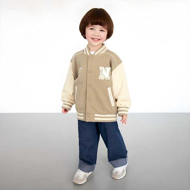 WALTONKIDS 男童學院風徽章棒球外套