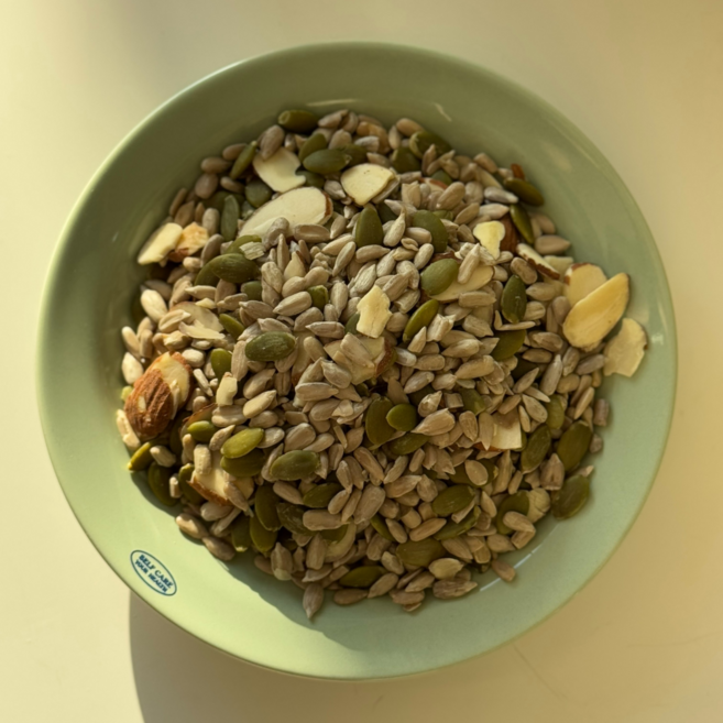 미성유통 씨앗믹스 1kg 씨앗견과류 씨드믹스 해바라기씨 호박씨 슬라이스아몬드 seed nuts, 1개