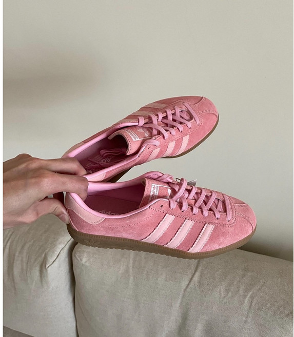 아디다스 버뮤다 글로우 핑크 러닝화 발편한운동화 여성스니커즈 커플운동화 여자신발 여자친구선물 새학기신발