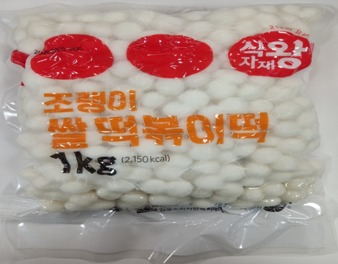 식자재왕 쫀득한 밀떡볶이떡 (직각), 1kg, 3개