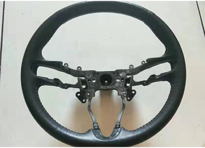 Honda 喜美 K12 方向盤, 1個