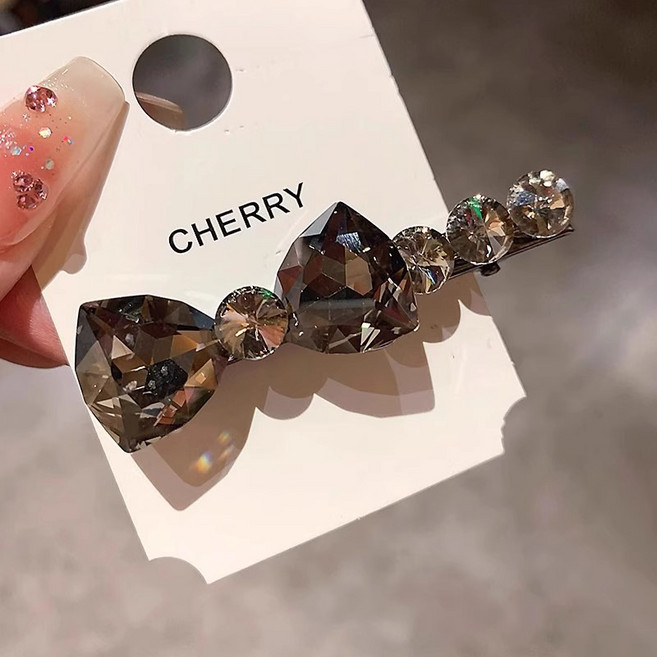 도니주니 스톤 큐빅 리본 집게핀 여성 옆머리 포인트 헤어핀