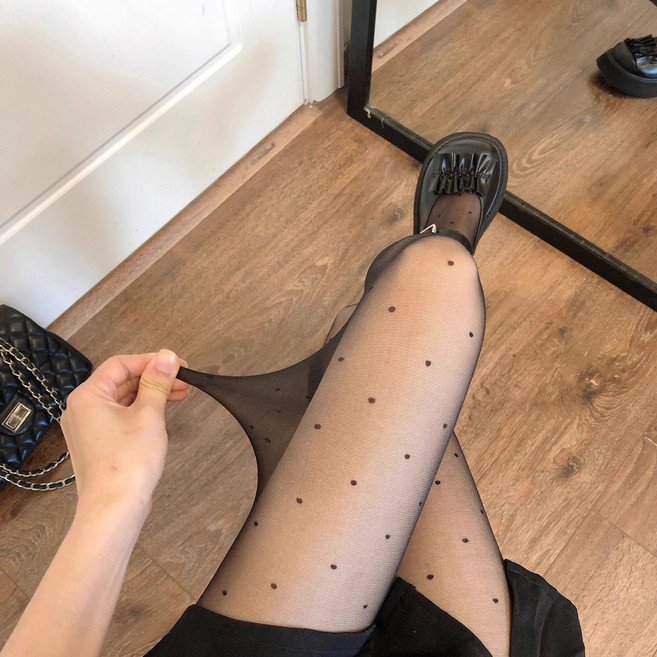 愛心圖案細網絲襪