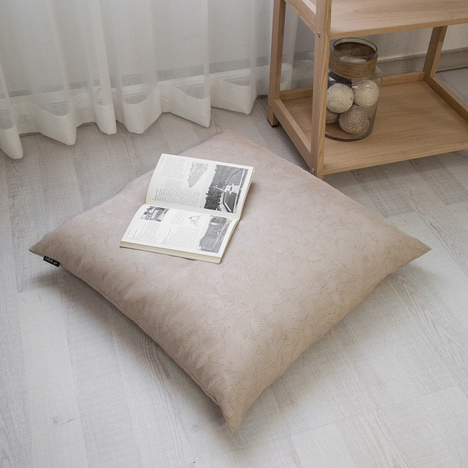 방석-온다_골드베이지