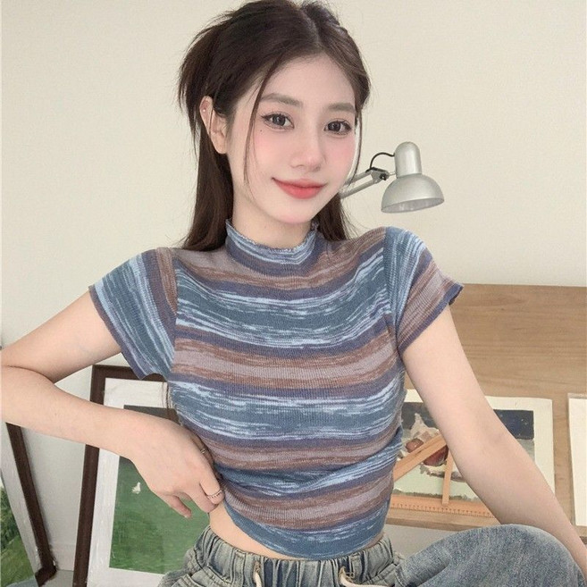 여성용 여름 스트라이프 반폴라 반목 반팔 니트티 슬림핏 정어깨 얇은 캐주얼 데일리 데이트룩 기질 청바지 매치 빅사이즈 편한 목폴라 니트 상의
