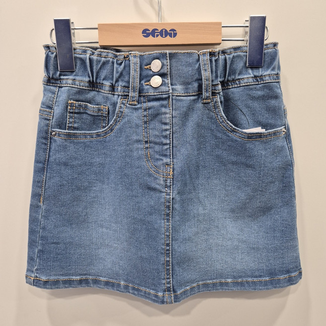 NC충장점 에스핏 아동 주니어 // 빠른배송// *25년 봄상품* SJZ101FJSK41 (M/블루) 속바지가 붙어있어 활동하기 편한 H라인 데님 스커트 *세일*