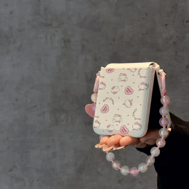 헬로키티 z플립7 신제품 스트랩 케이스
