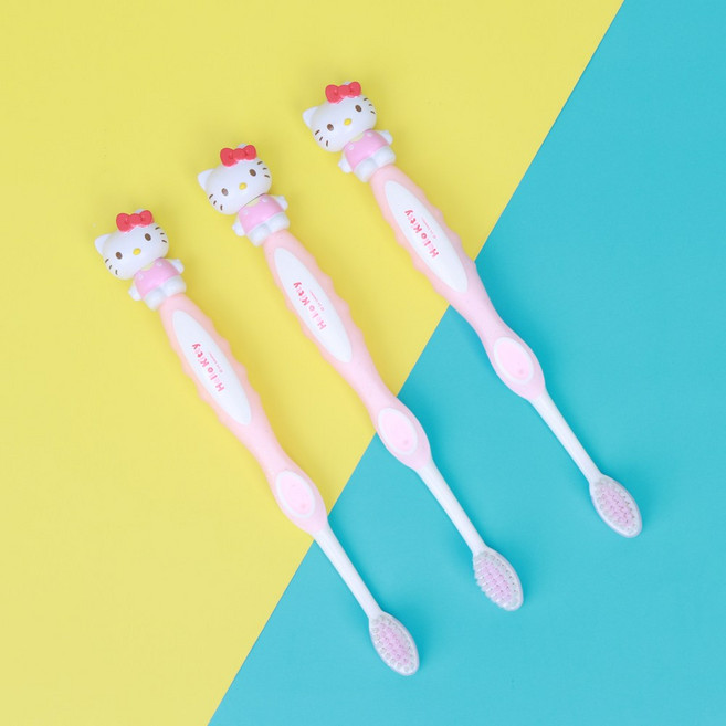 산리오 캐릭터즈 치카치카 양치시간이 즐거운 헬로키티 피규어 칫솔 3P 1묶음, 1세트