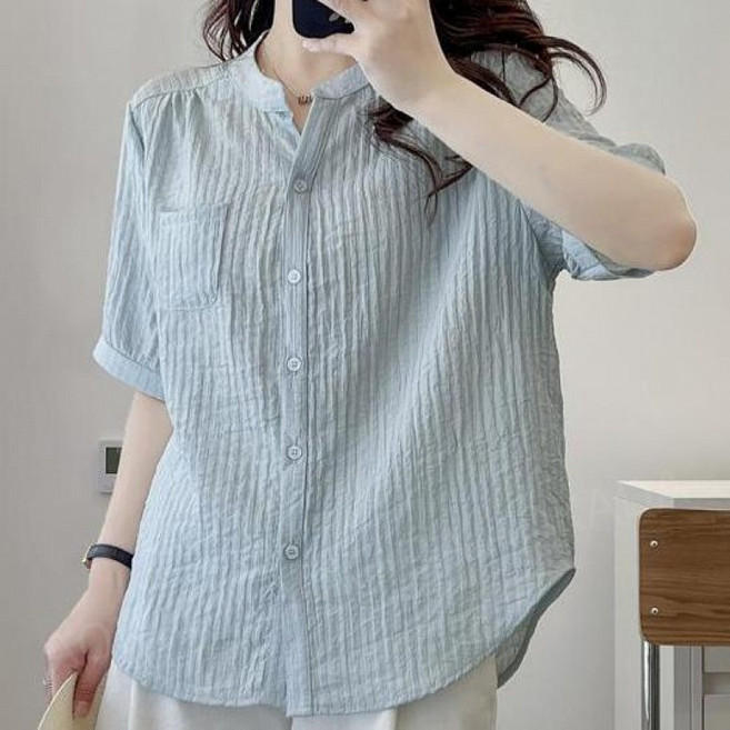 AOKADA 여성 여름 루즈핏 브이넥 심플 플리츠 반팔 시어서커 셔츠 블라우스