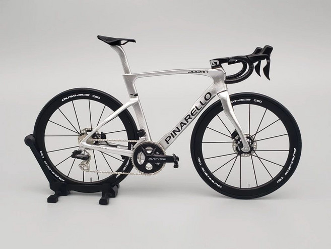 HOBBIT BIKE 로드 자전거 모델 1 12 로드자전거 카본로드 자전거추천 로드바이크 미니어쳐 투르드 프랑스 그란폰도, 1개, 피나F 실버