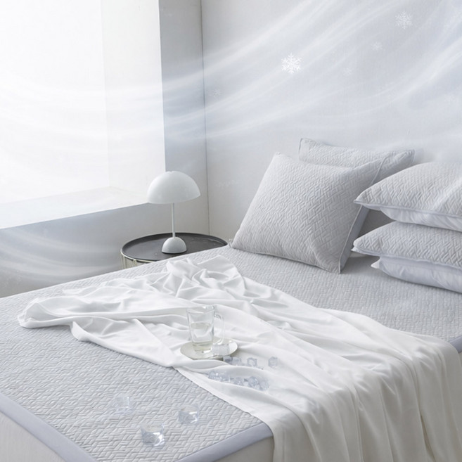 샤르르 썸머쿨 3D 메쉬 냉감 논슬립 밴딩 침대패드 4size 2컬러, 화이트