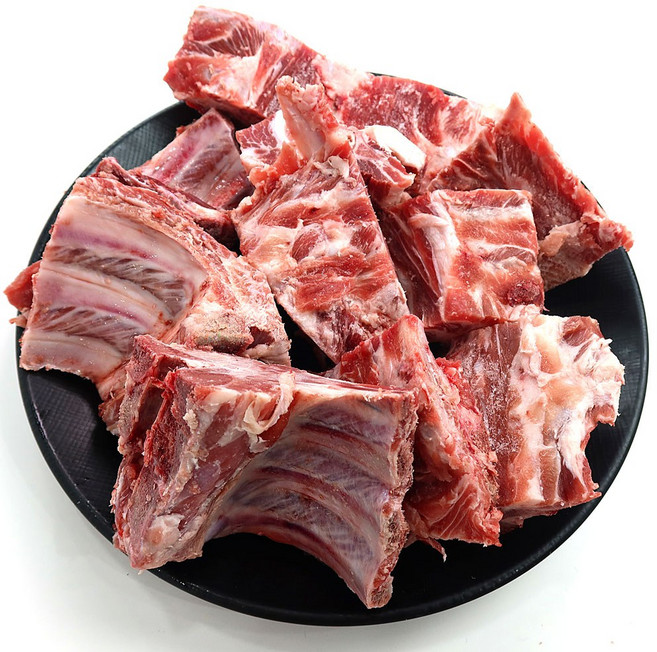 (배터짐) 뼈해장국 감자탕 미국산 돼지목뼈 (일요일&당일발송), 2kg, 1개