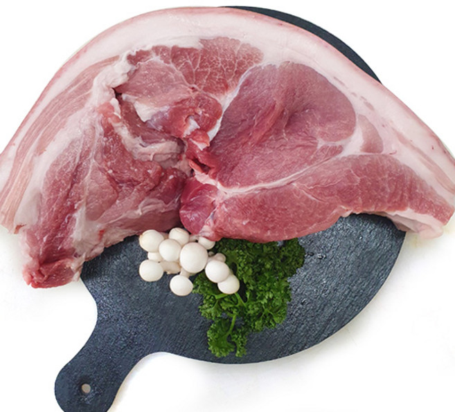김천 지례면 흑돼지 전지 앞다리살 수육 1kg, 1개