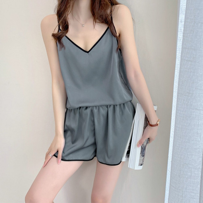 HanVo 冰絲緞面涼感睡衣套裝 薄款寬鬆 日系居家服