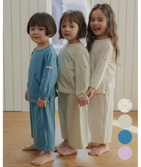 해피버스 라운지 26SS